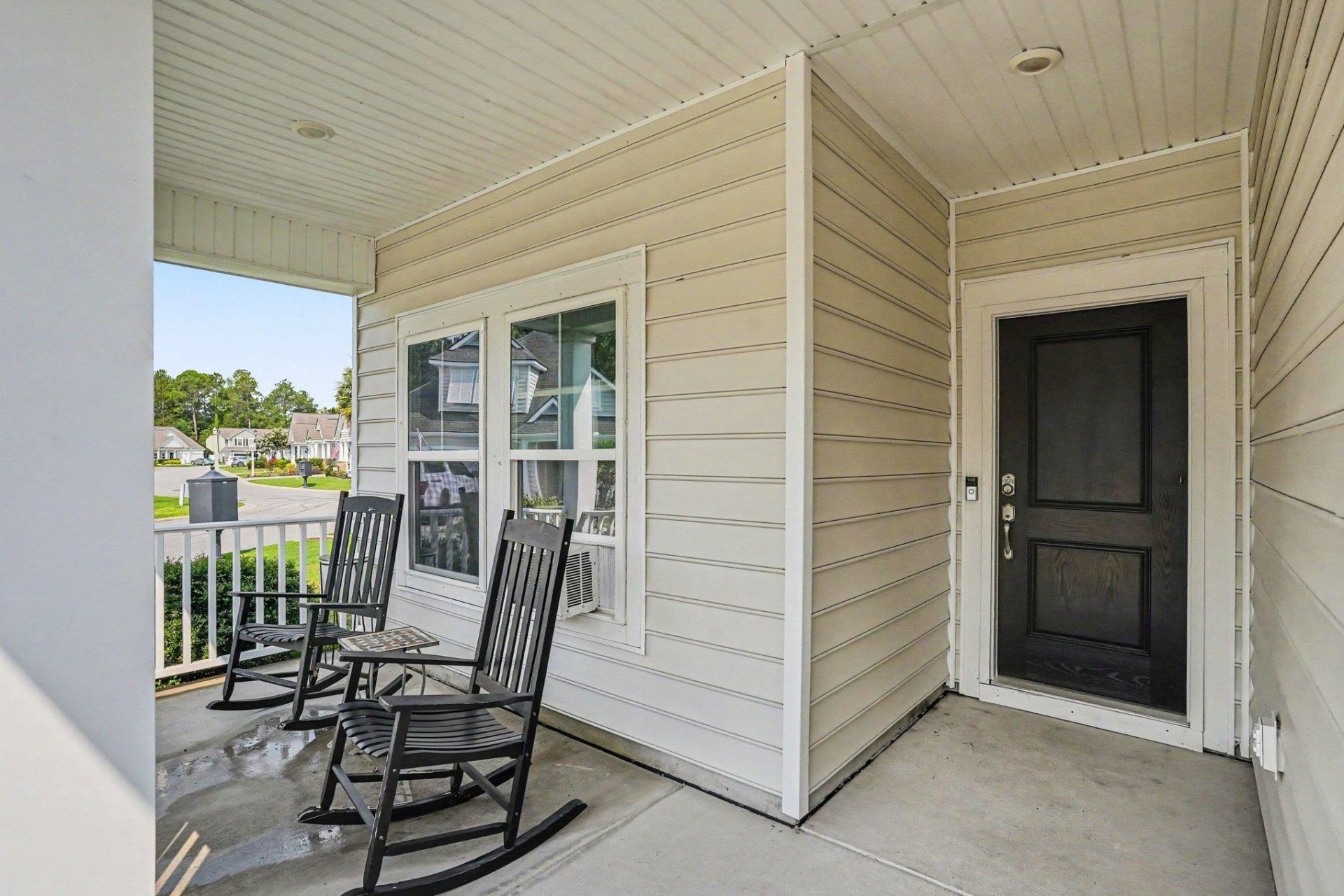 4467 Girvan Dr. Photo 5