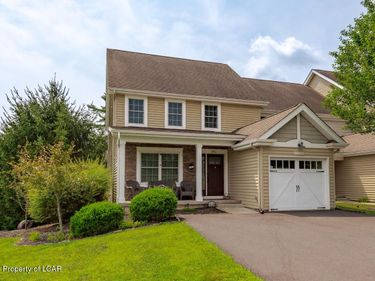 241 Keswick Drive, Blakeslee, PA 18610