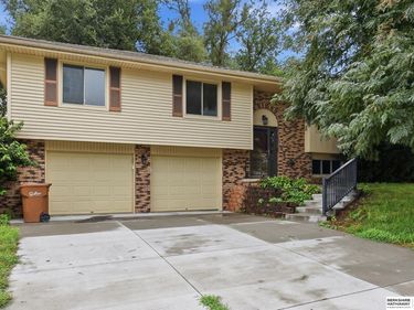 4611 Margo Street, Omaha, NE 68157