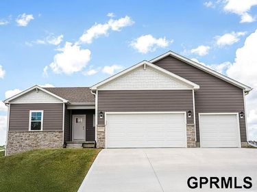 18486 Portal Street, Omaha, NE 68136