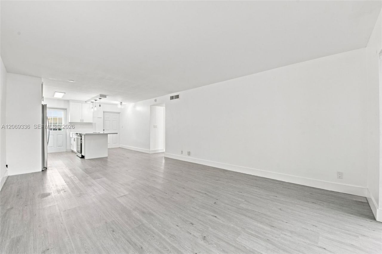 222 N Federal Hwy , Unit 115, Deerfield Beach, FL 33441 Photo