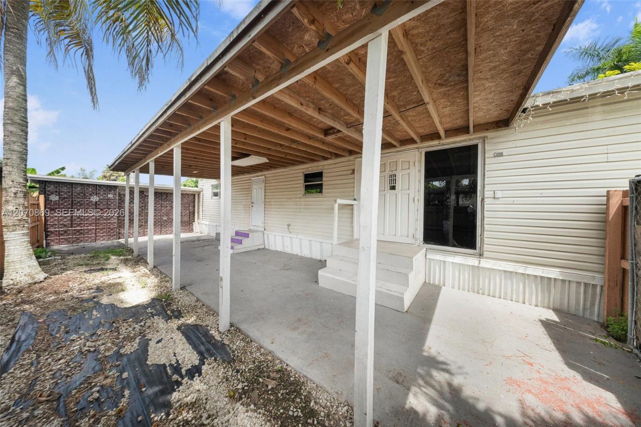 451 SE 8th St Lot 56 , Homestead, FL 33030 Photo