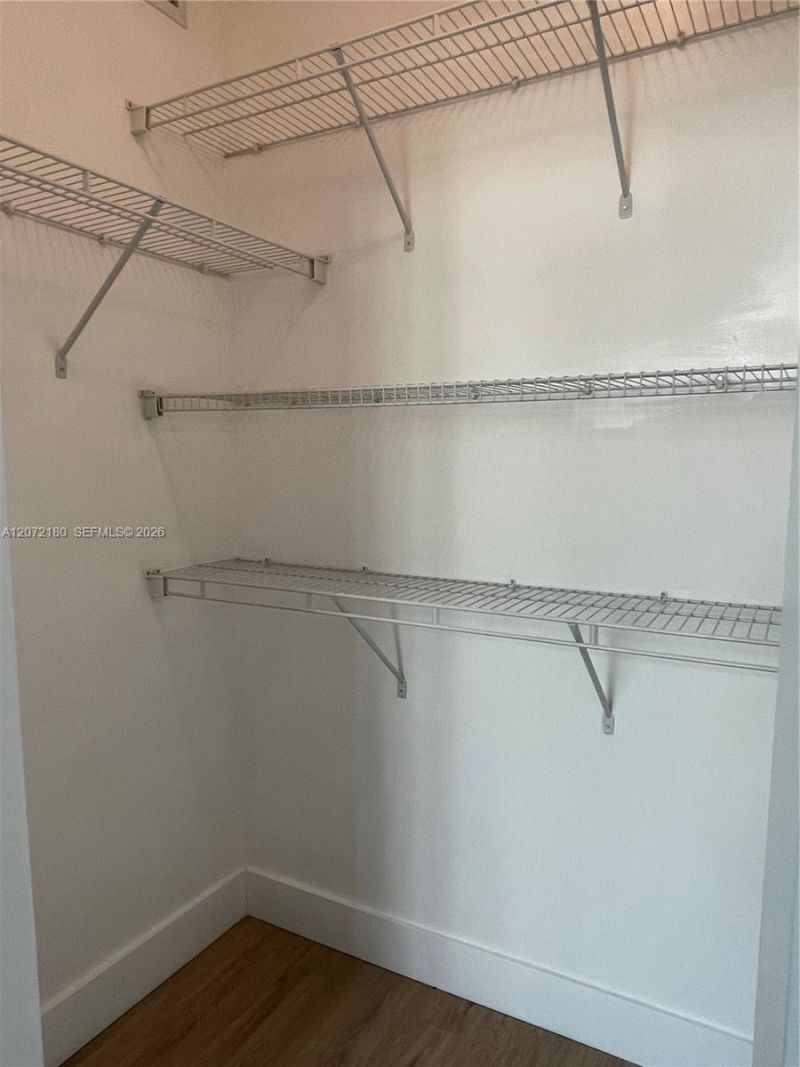 2000 N Bayshore Dr , Unit 205, Miami, FL 33137 Photo