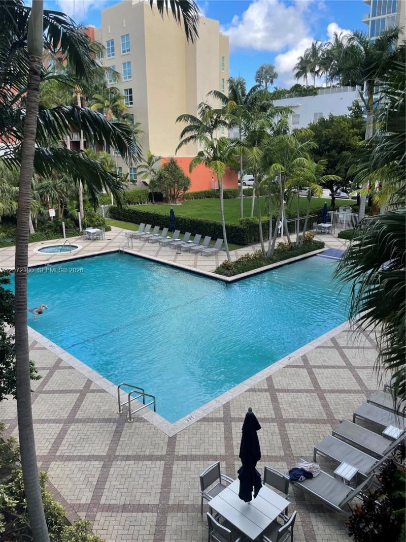 2000 N Bayshore Dr , Unit 205, Miami, FL 33137 Photo