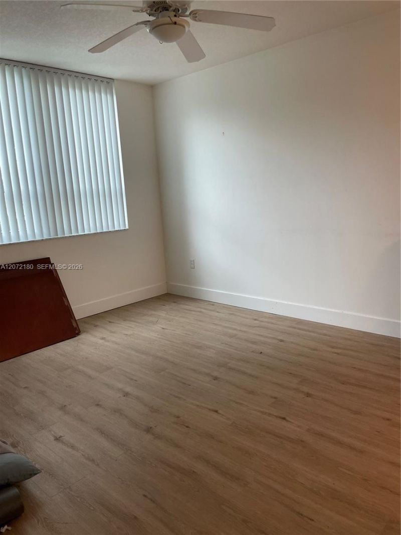 2000 N Bayshore Dr , Unit 205, Miami, FL 33137 Photo