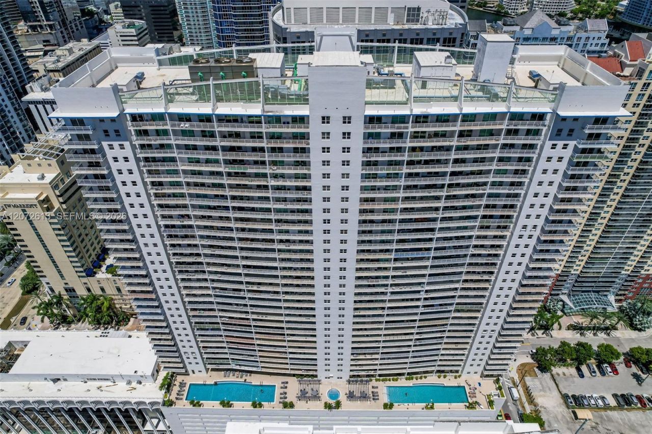 1200 Brickell Bay Dr , Unit 2501, Miami, FL 33131 Photo