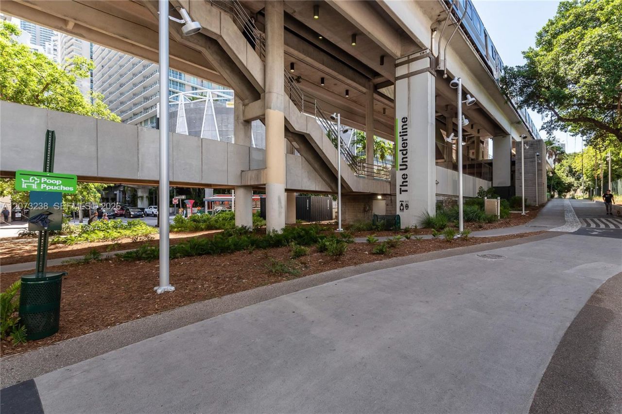 79 SW 12th St , Unit 2602-S, Miami, FL 33130 Photo