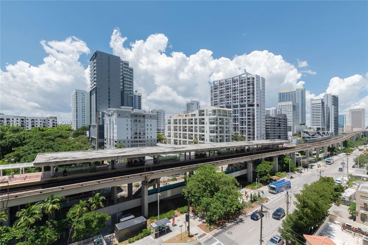 79 SW 12th St , Unit 2602-S, Miami, FL 33130 Photo