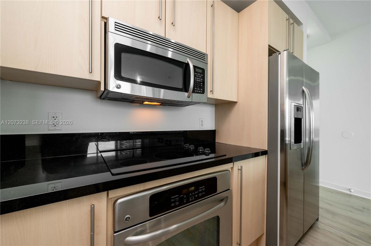 79 SW 12th St , Unit 2602-S, Miami, FL 33130 Photo