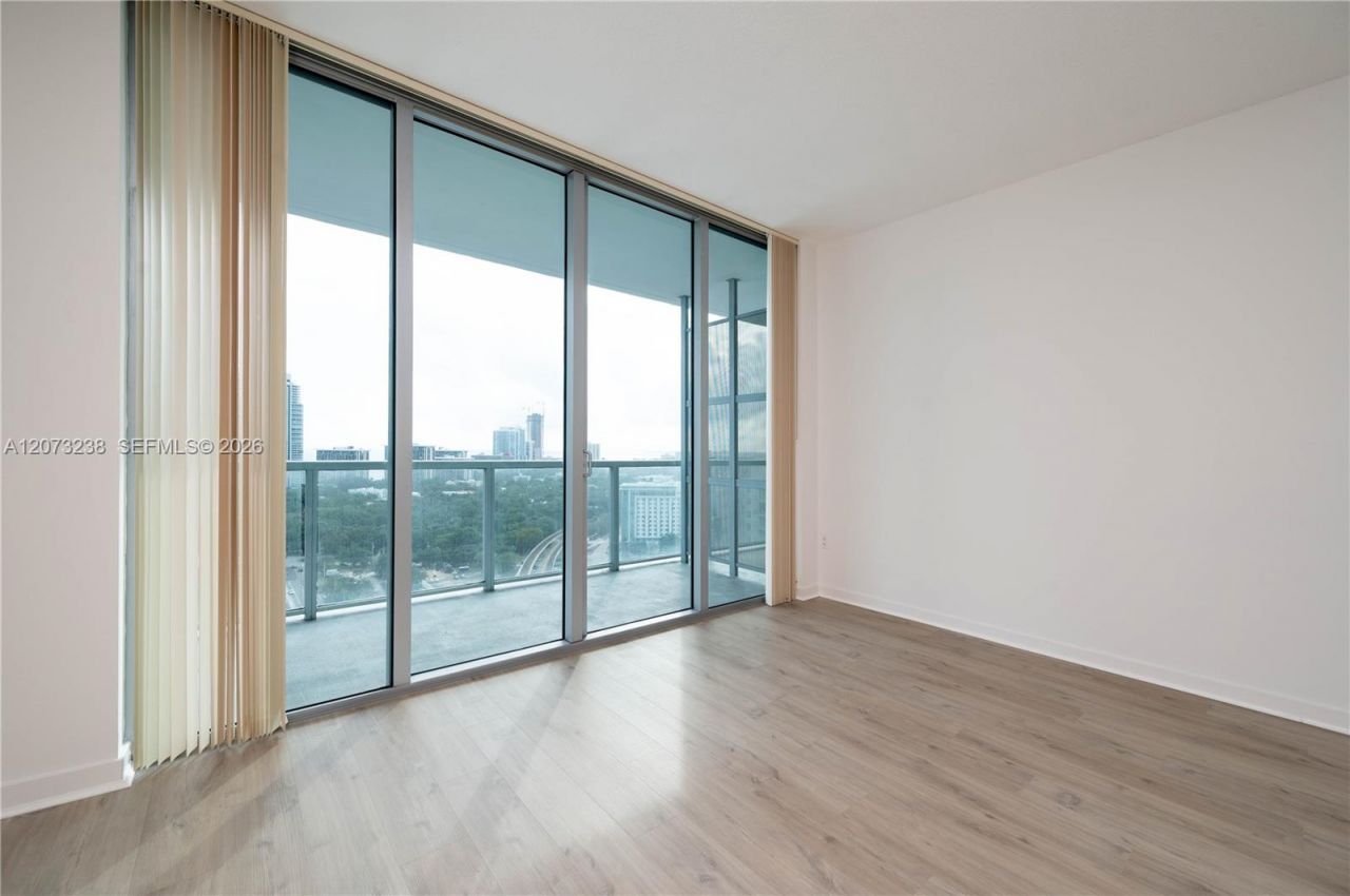 79 SW 12th St , Unit 2602-S, Miami, FL 33130 Photo