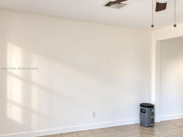 2274 SW 44th St, Unit 2276, Fort Lauderdale, FL 33312