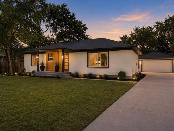 112 Laurel Street, Lancaster, TX 75134