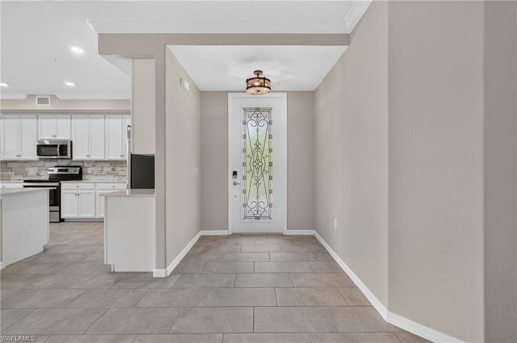 12047 Hawthorn Lake Dr , Unit 102, Fort Myers, FL 33913 Photo