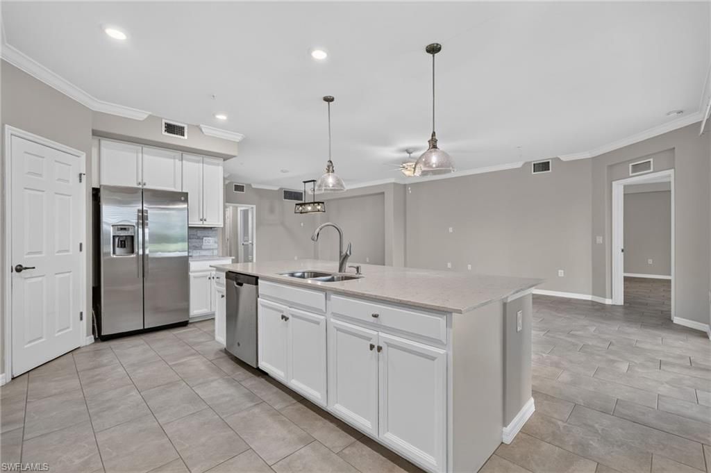 12047 Hawthorn Lake Dr , Unit 102, Fort Myers, FL 33913 Photo