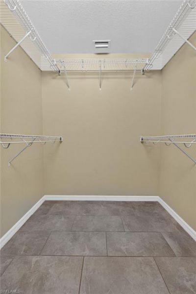 12047 Hawthorn Lake Dr , Unit 102, Fort Myers, FL 33913 Photo