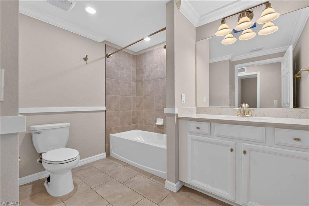 12047 Hawthorn Lake Dr , Unit 102, Fort Myers, FL 33913 Photo