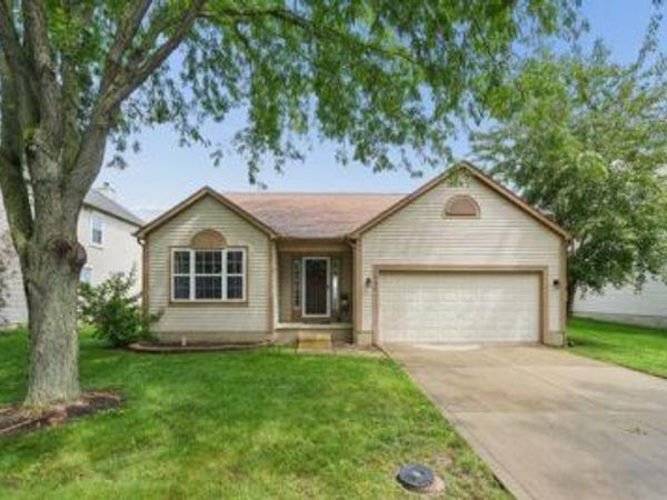 1977 Ashburn Drive, Delaware, OH 43015