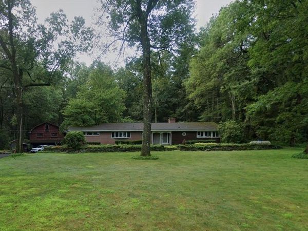 59 Chmura Rd, Hadley, MA 01035