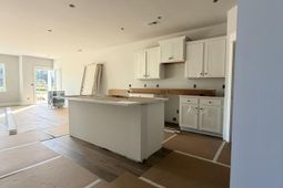 114 Shoemaker Street photo 4