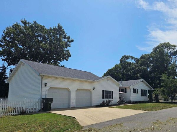 108 W Alice Street , Mt Vernon, MO 65712