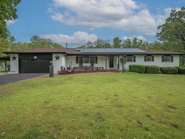 3219 Moorhead Drive , Joplin, MO 64804