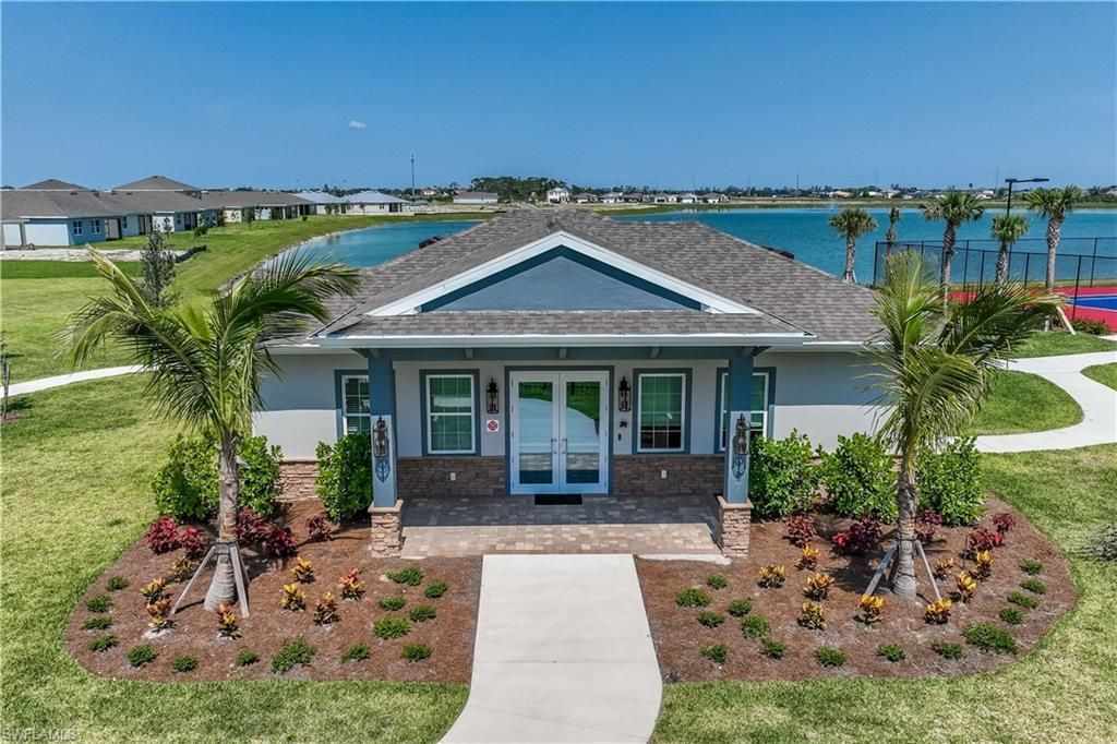 579 Spring Hill Lake Loop , Cape Coral, FL 33993 Photo