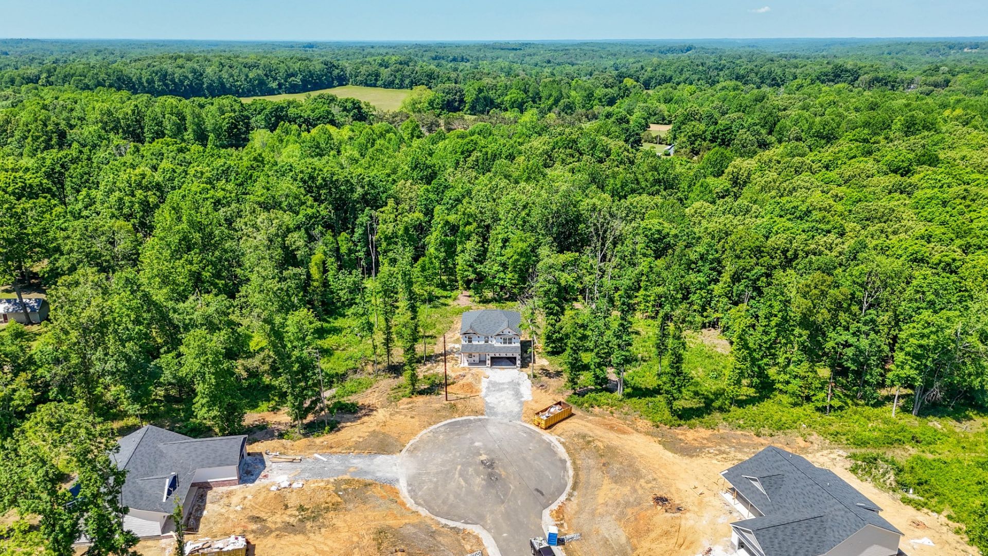 216 Crepe Myrtle Drive , Dickson, TN 37055 Main Photo