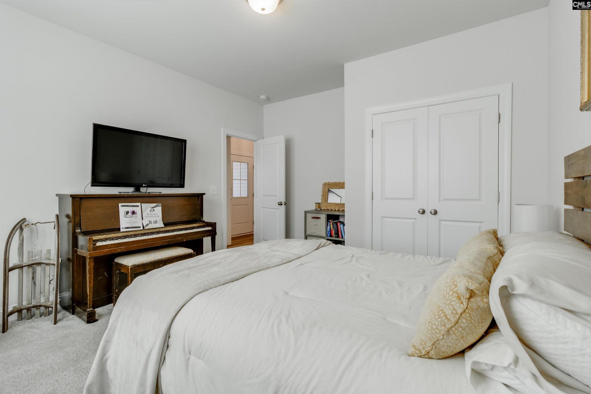 142 Bolter Lane Photo 6