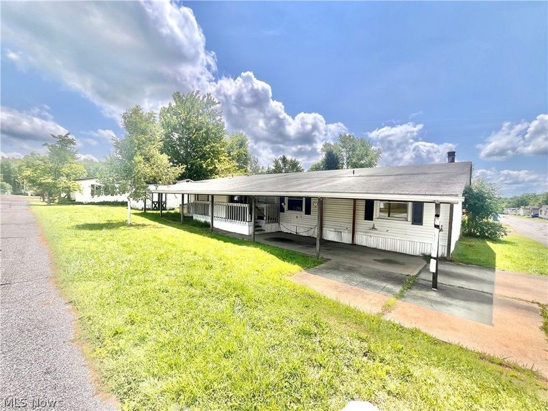 13016 Kevin Lane, Chardon, OH 44024 Photo 2