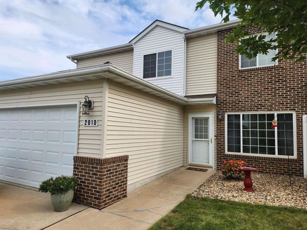2010 Cassi Ridge, Waterloo, IA 50701