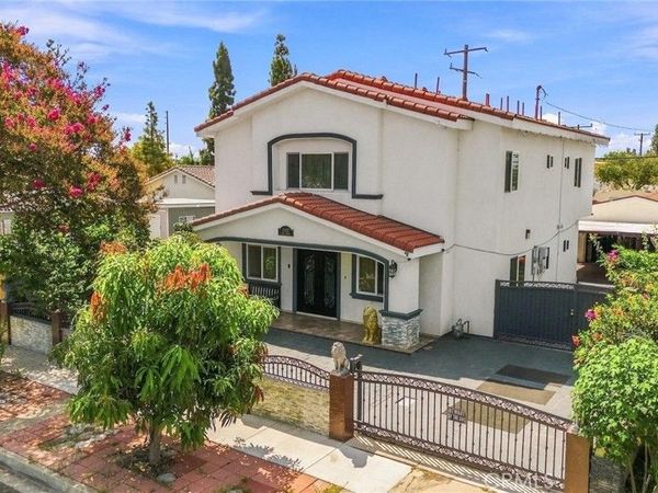 12122 207th, Lakewood, CA 90715
