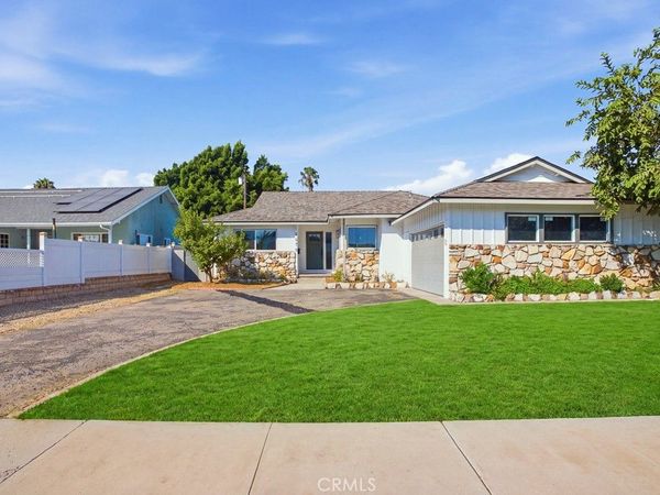 10579 Lev Ave, San Fernando, CA 91345