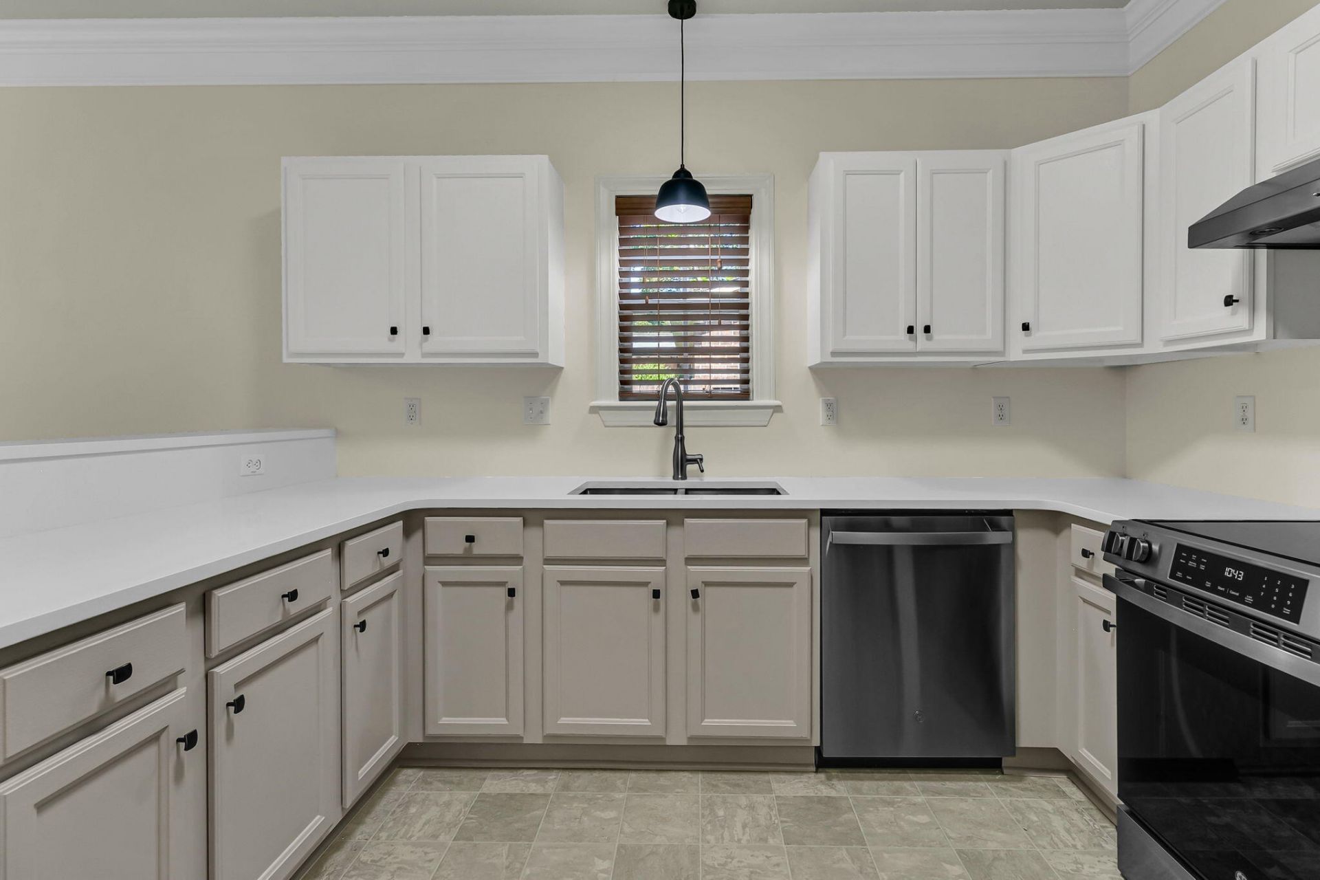 1311 Driftwood Drive Photo 13
