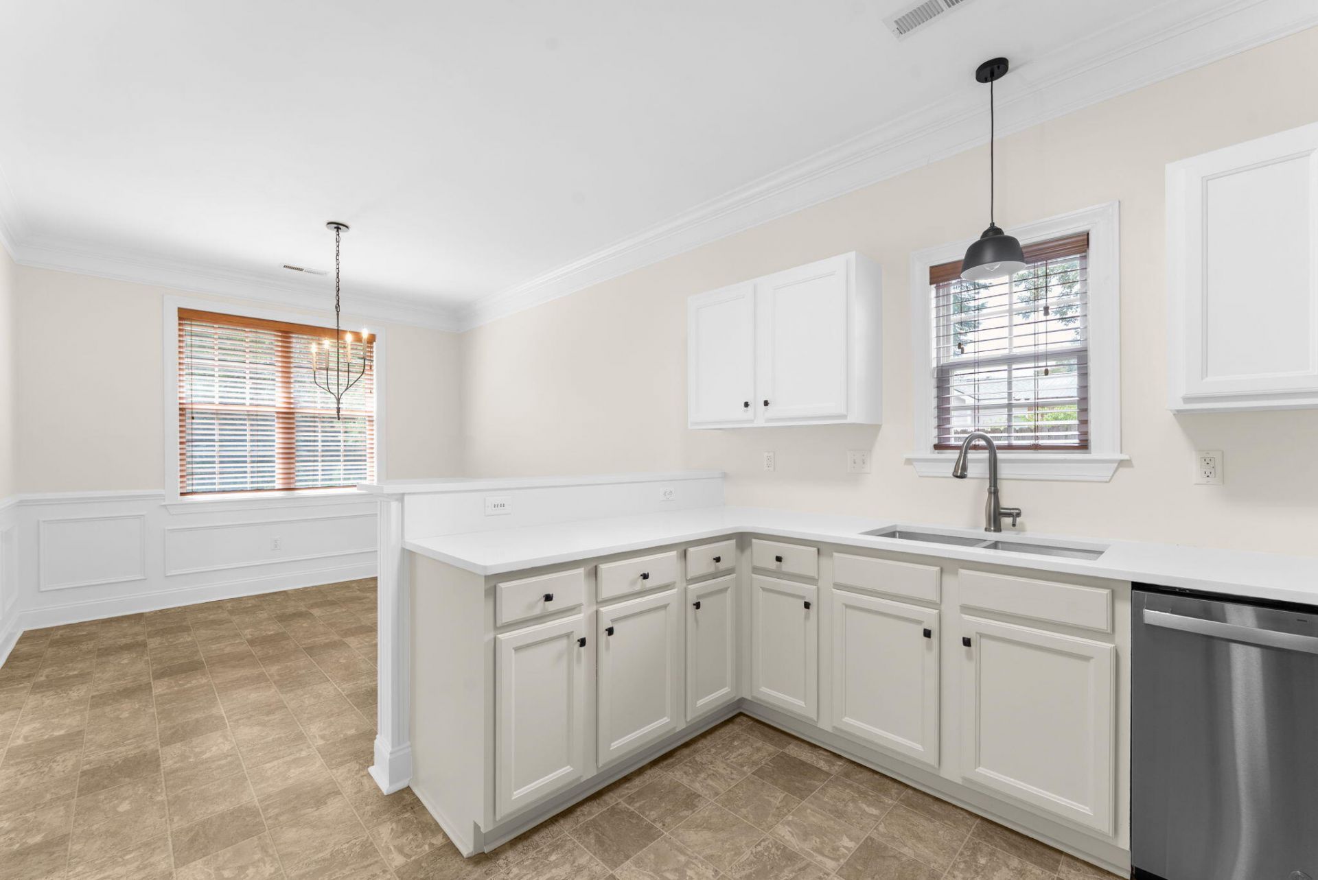 1311 Driftwood Drive Photo 14