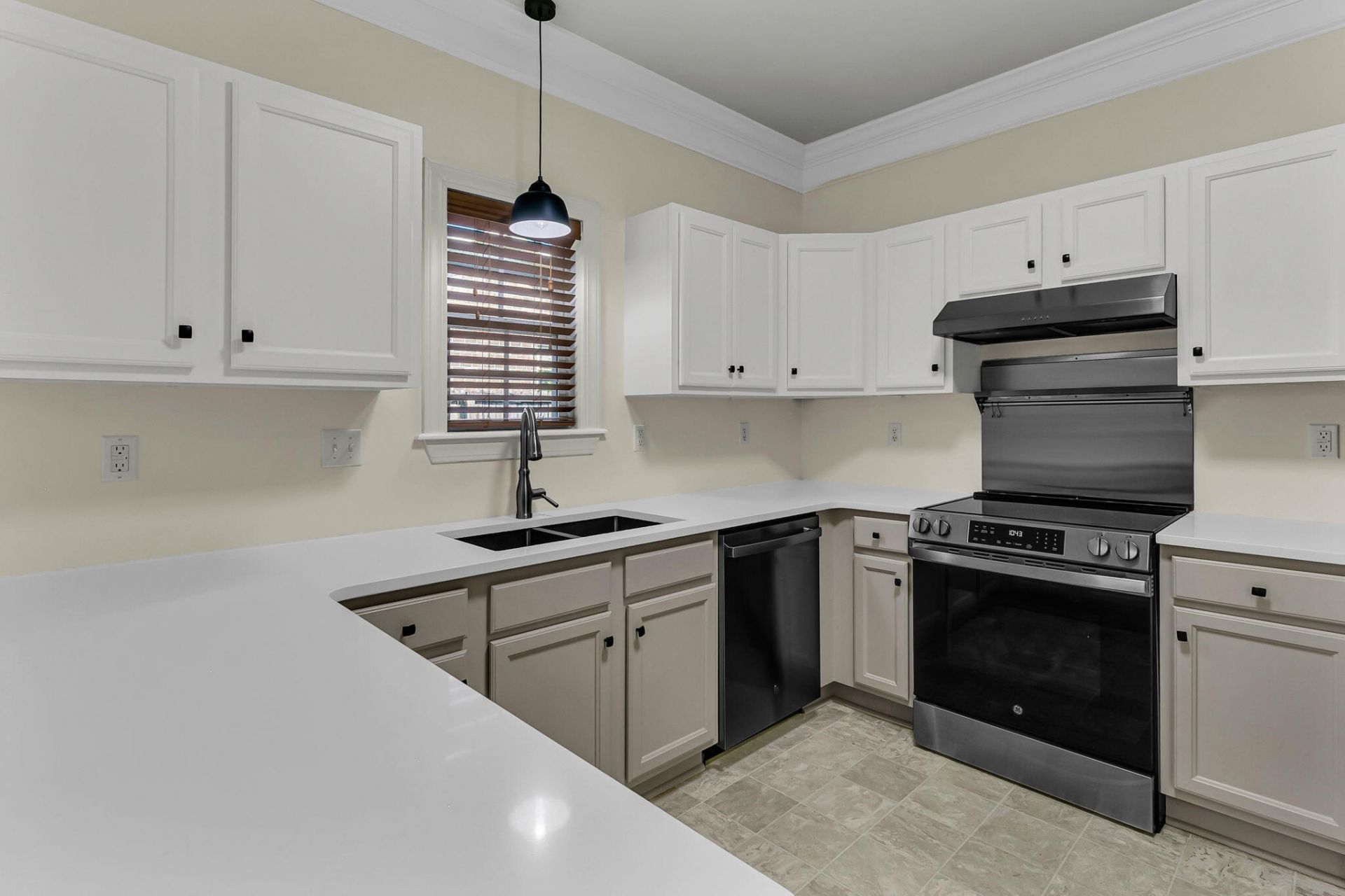 1311 Driftwood Drive Photo 16