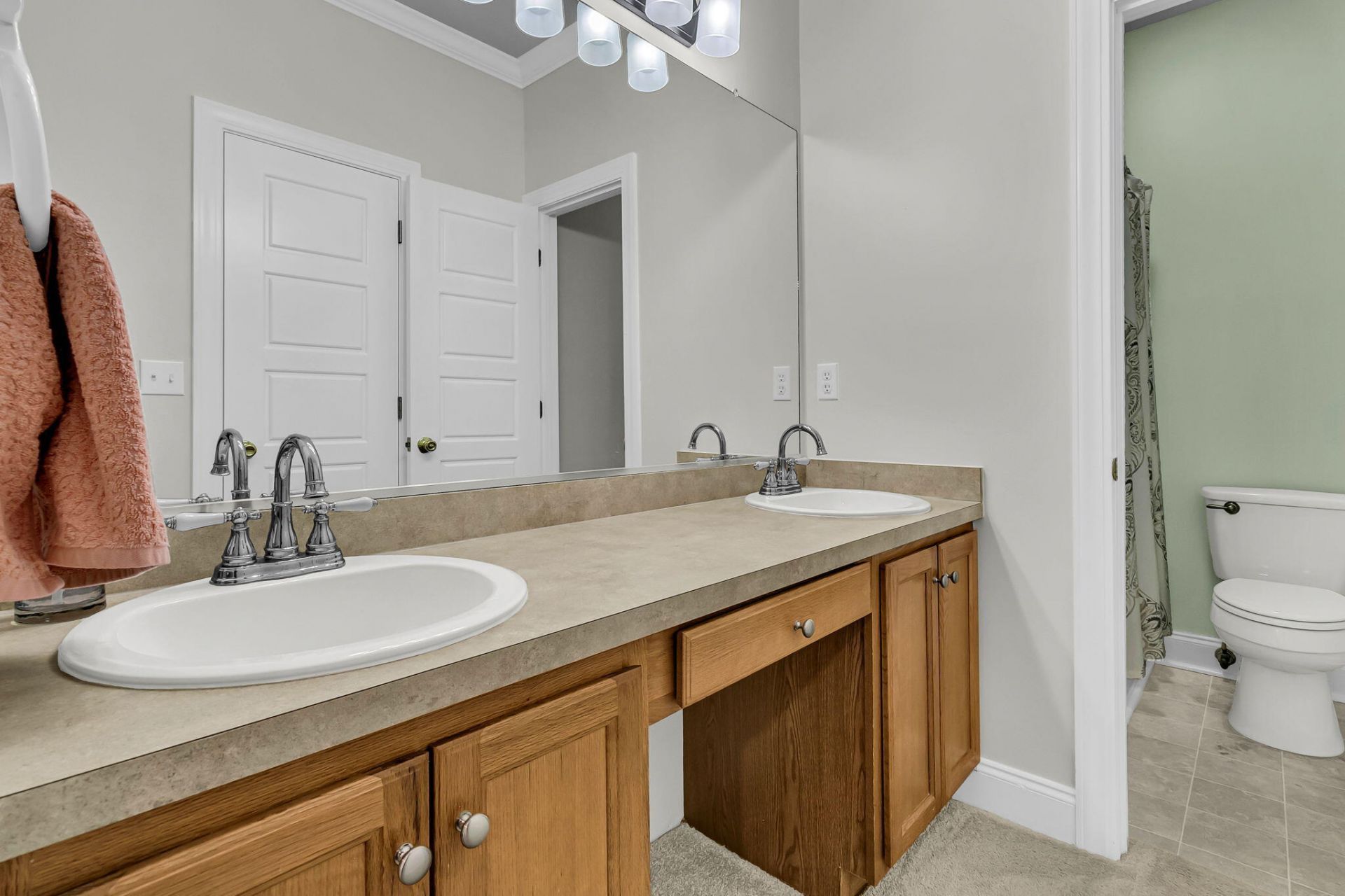 1311 Driftwood Drive Photo 29