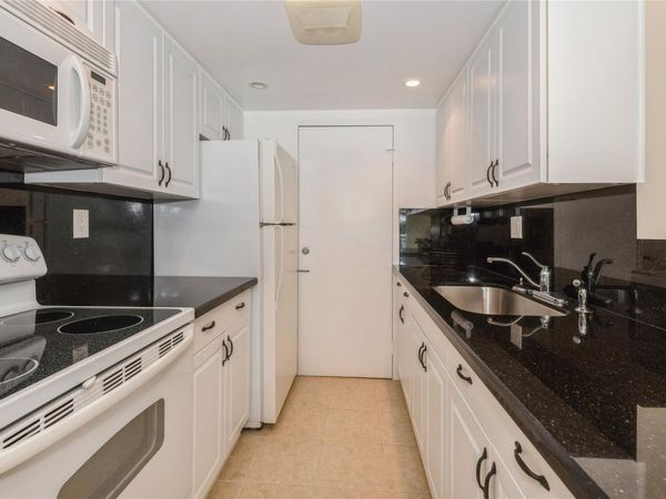 720 ORTON Avenue, Unit 306, Fort Lauderdale, FL 33304