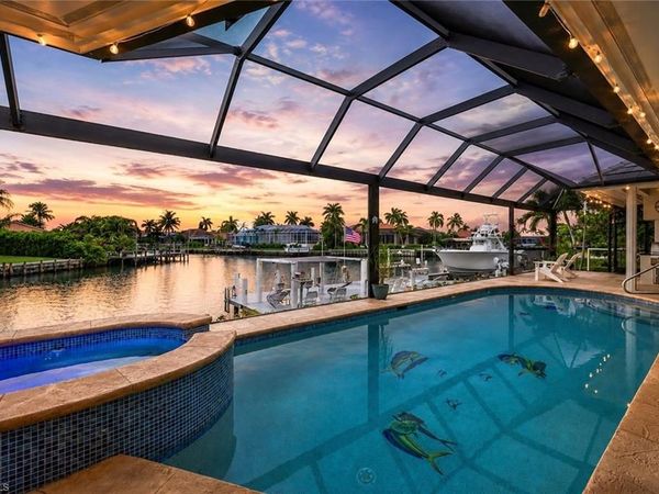 60 Covewood CT, MARCO ISLAND, FL 34145