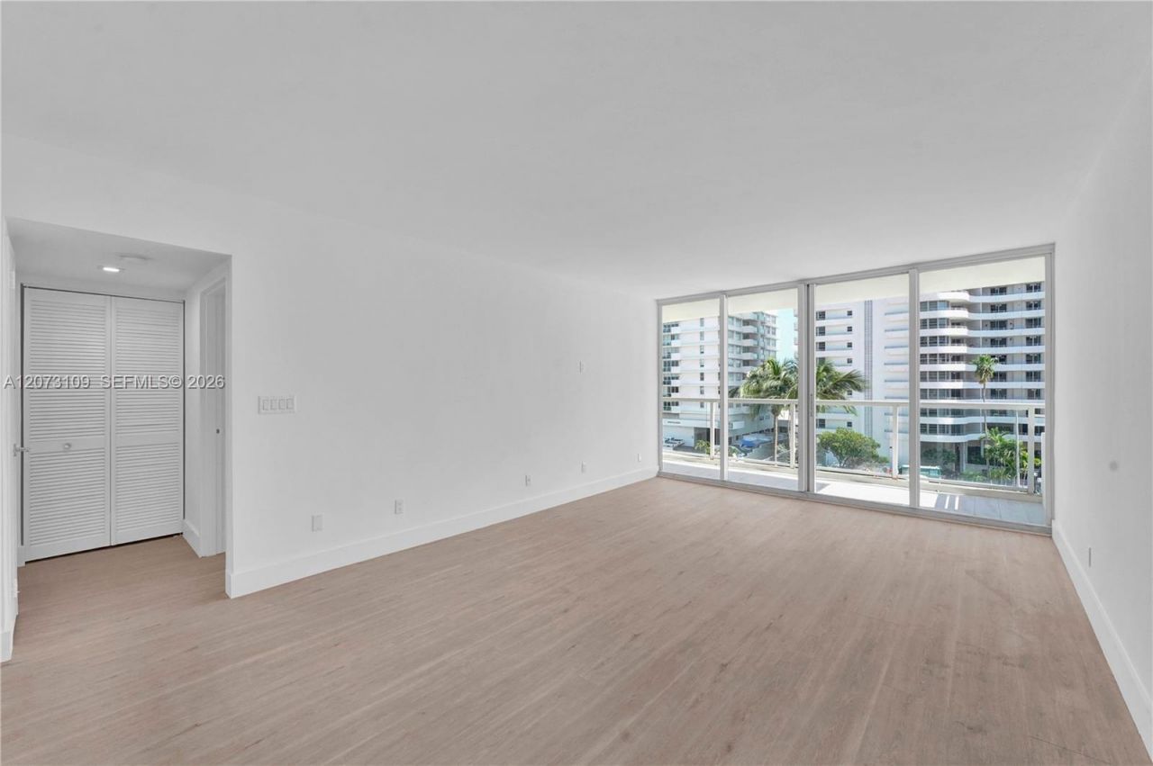 5600 Collins Ave, Unit 6A, Miami Beach, FL 33140 Photo
