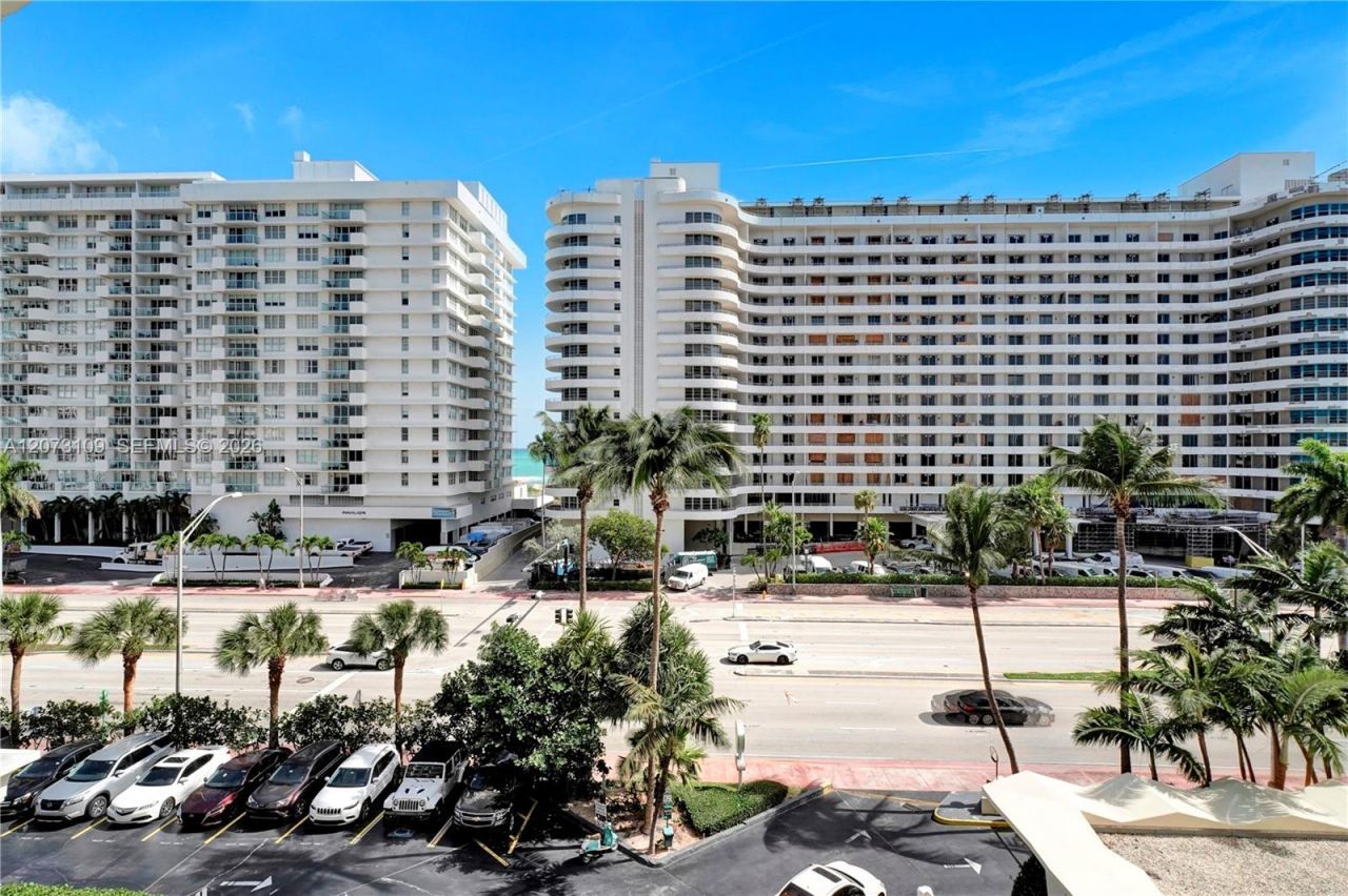 5600 Collins Ave, Unit 6A, Miami Beach, FL 33140 Photo