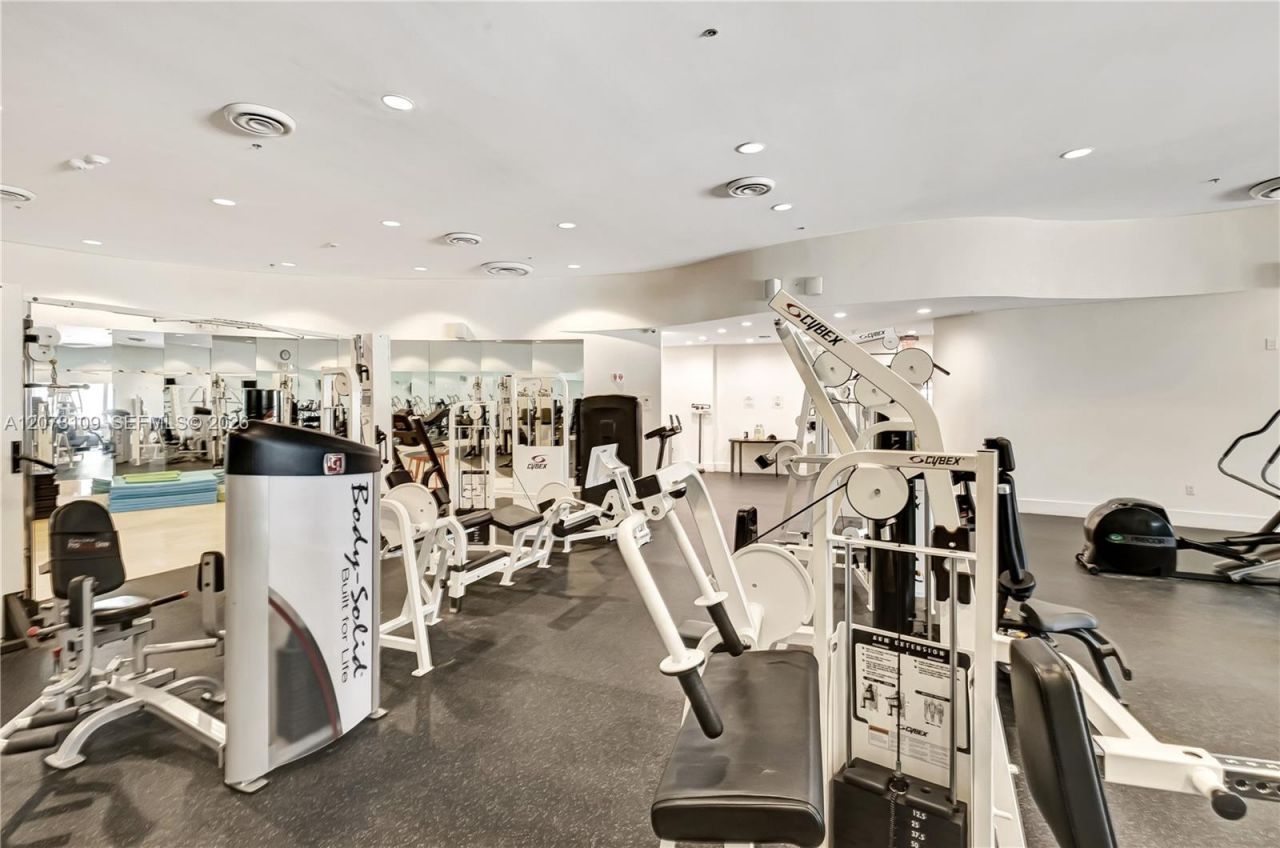 5600 Collins Ave, Unit 6A, Miami Beach, FL 33140 Photo