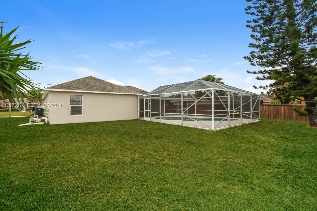 371 SW Feldman Ave , Port Saint Lucie, FL 34953 Photo