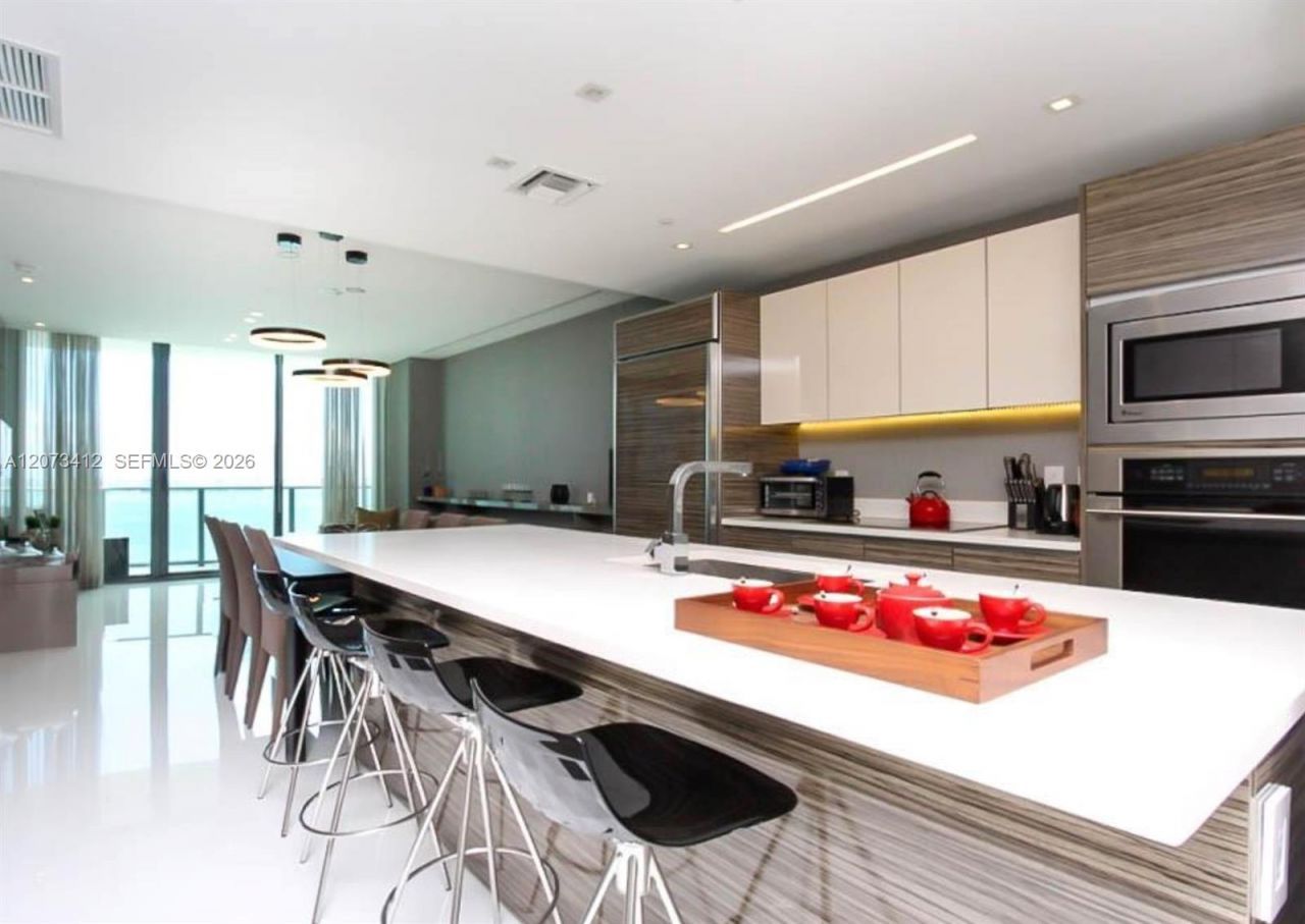 460 NE 28th St , Unit 2903, Miami, FL 33137 Photo