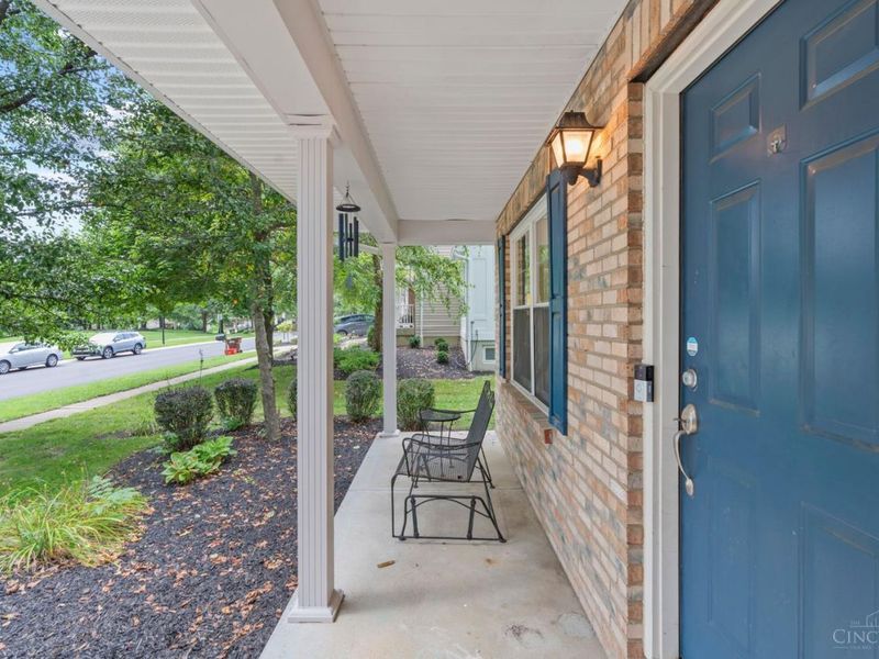 728 Oak Forest Drive, Hamilton Township, OH 45152 Photo 9
