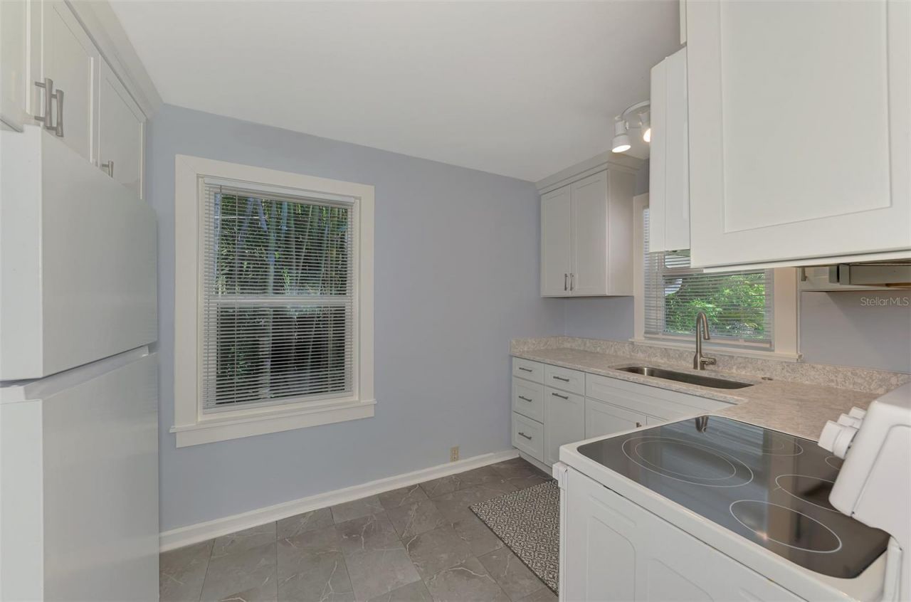 1858 Boyce , Unit A, Sarasota, FL 34239 Photo