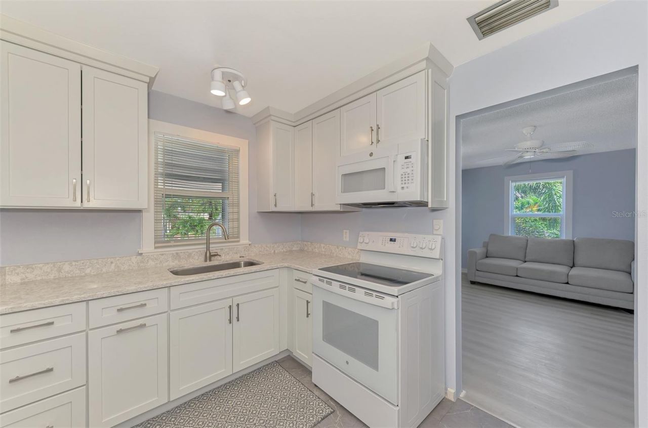 1858 Boyce , Unit A, Sarasota, FL 34239 Photo