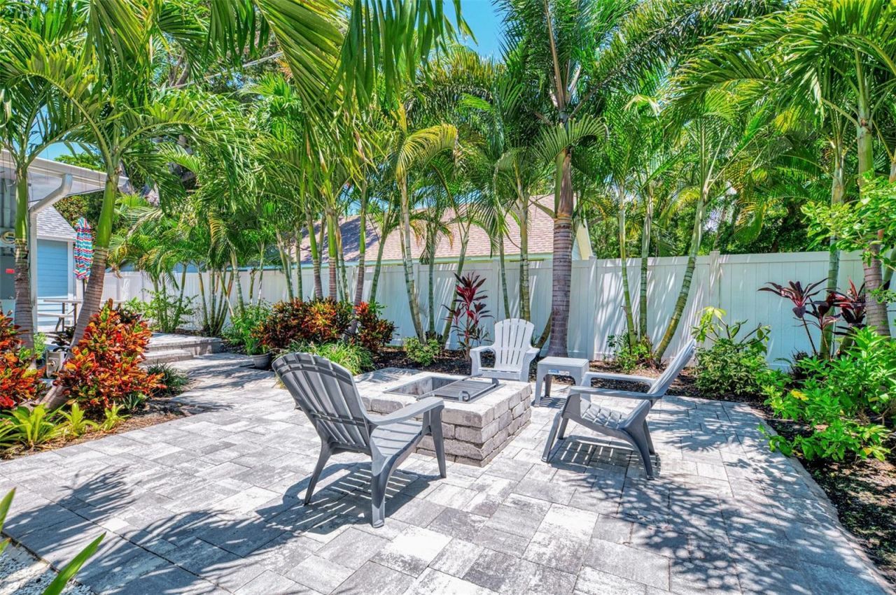1858 Boyce , Unit A, Sarasota, FL 34239 Photo