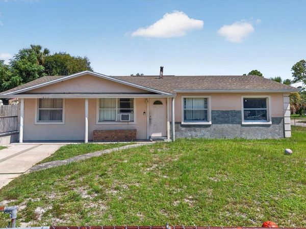 1602 S PATRICK CIRCLE , DAYTONA BEACH, FL 32117