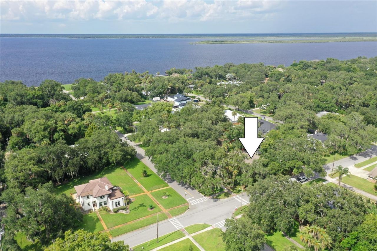 101 N Elliott Avenue , Sanford, FL 32771 Photo