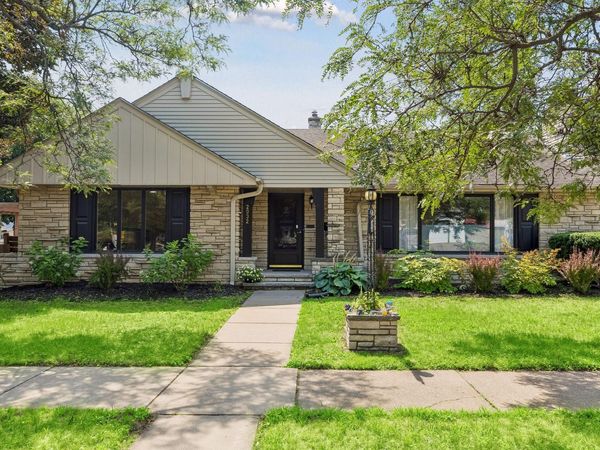 2032 Sheridan Avenue, Saint Paul, MN 55116